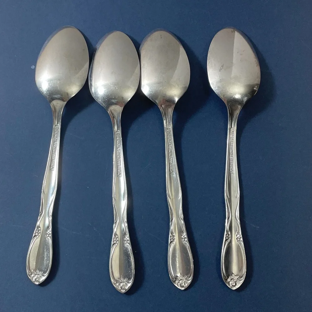 Vtg International Silver CHAPEL HILL 4 Oval Soup Spoons Superior Stainless MCM